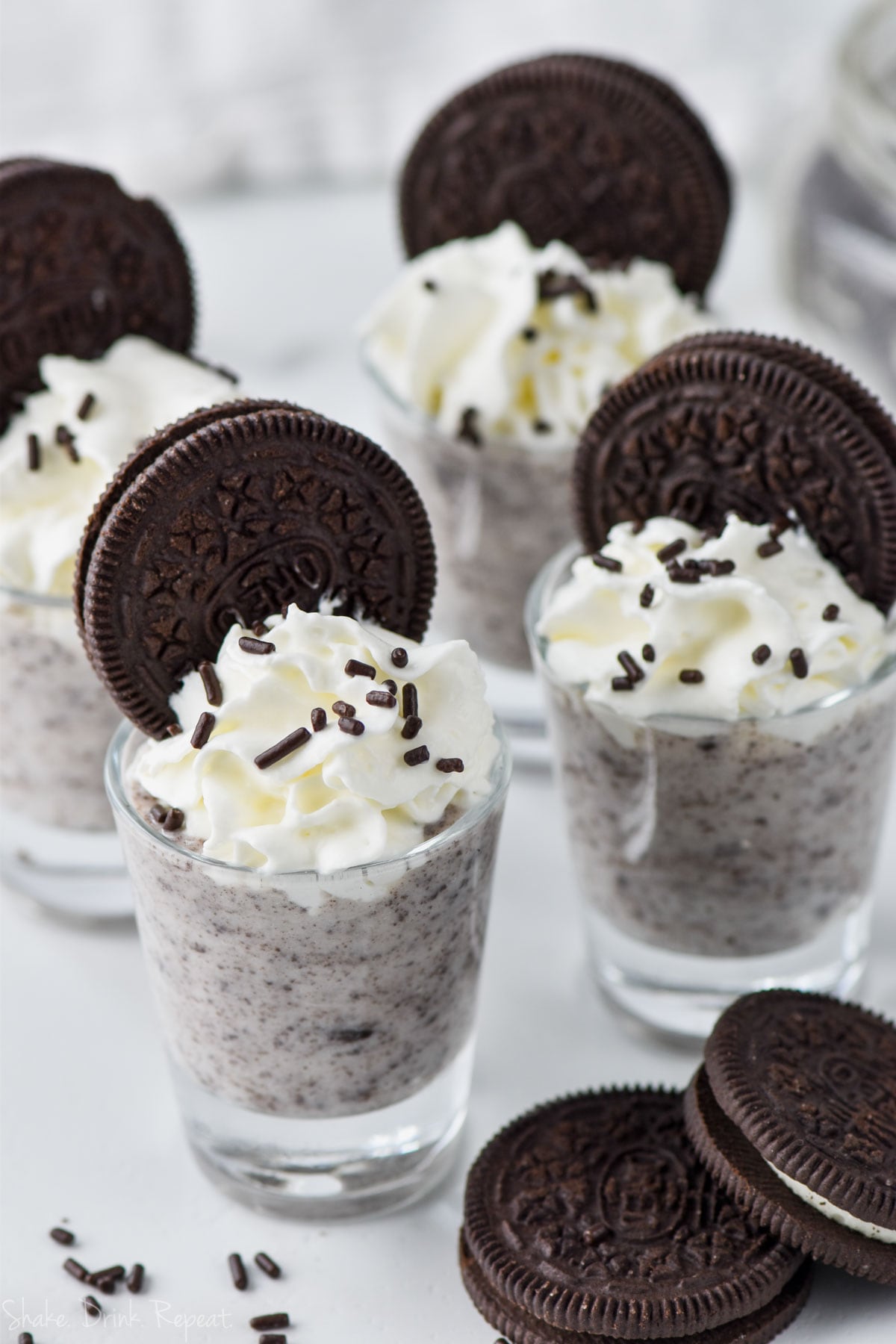 cookies_and_cream_pudding_shots_recipe_image-4 - Shake Drink Repeat