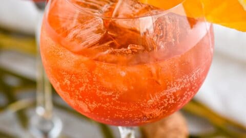 Aperol Spritz - Shake Drink Repeat