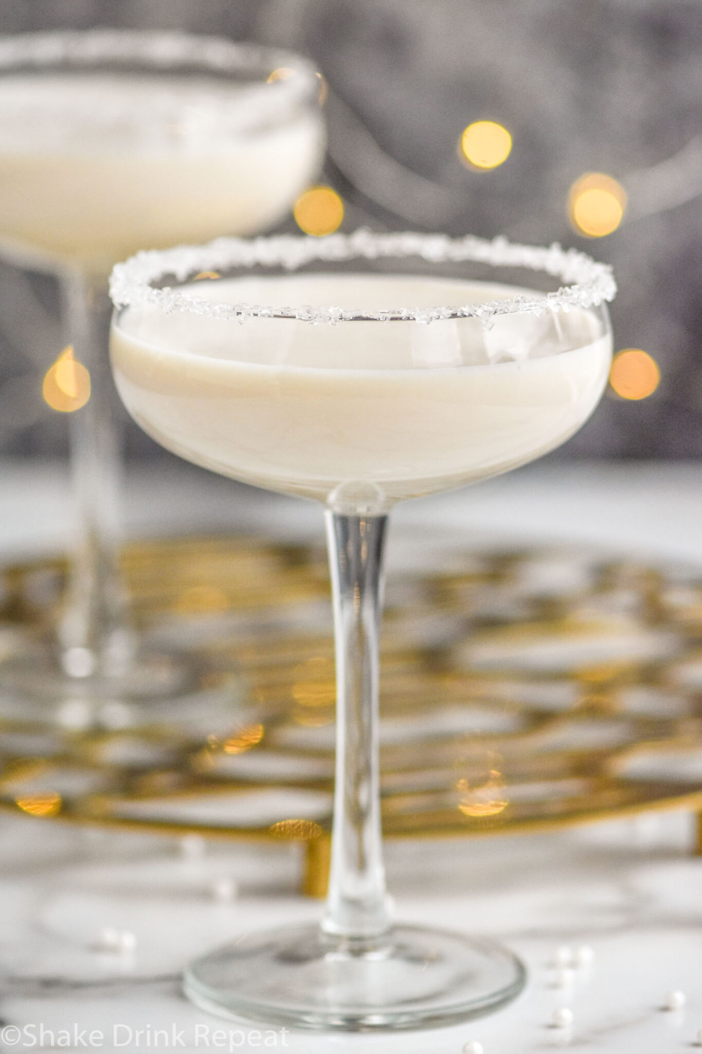 White Christmas Martini - Shake Drink Repeat