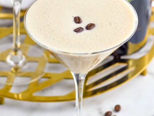 https://www.shakedrinkrepeat.com/wp-content/uploads/2023/02/Baileys-Espresso-Martini-5-1-500x375.jpg